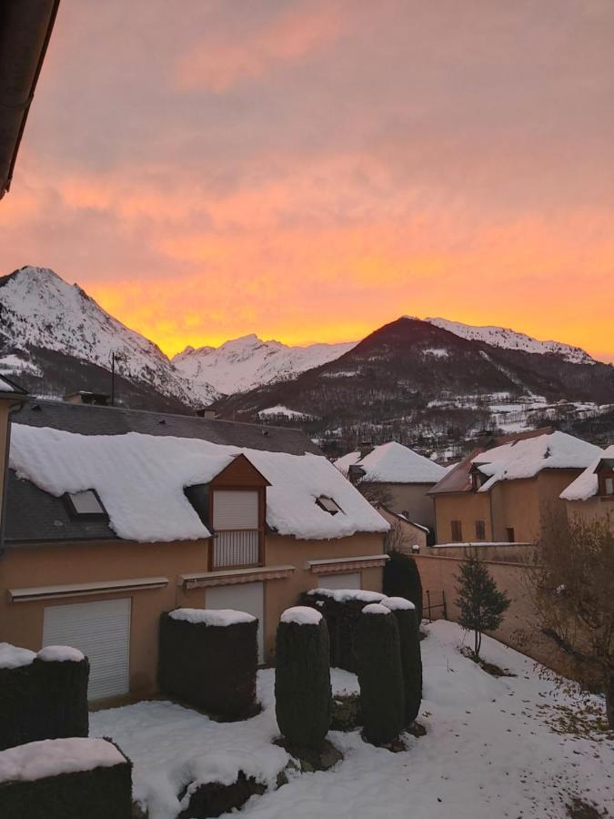 Luz St Sauveur, Appartement 3 Personnes, Superbe Vue Montagne, Expose Sud, Residence Tres Calme Luz-Saint-Sauveur Exterior photo